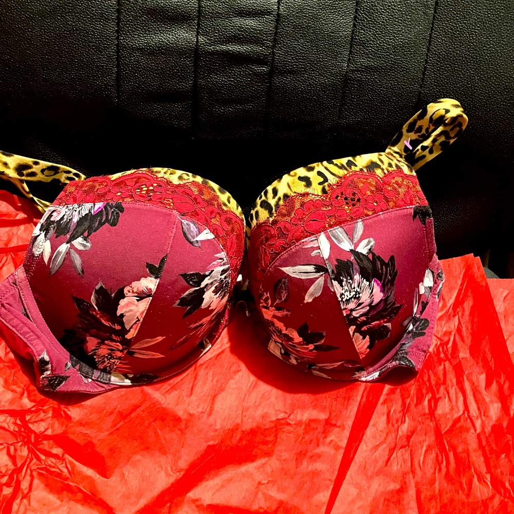 Cacique Boost plunge bra